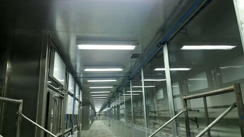 上海某汽车零部件公司压缩空气管道安装现场